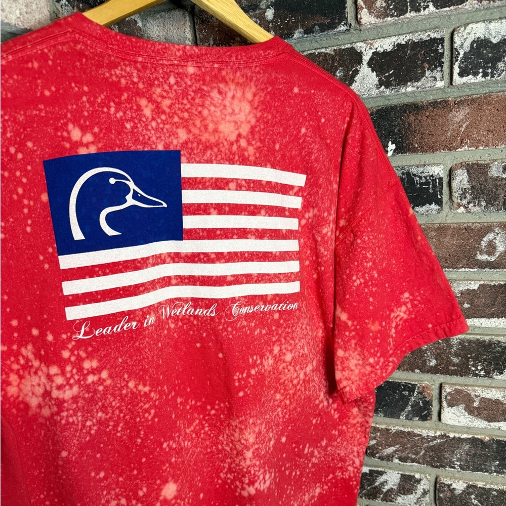 Ducks Unlimited USA “Leader In Wetlands Conservative” Bleach Spray Tiedye Tshirt